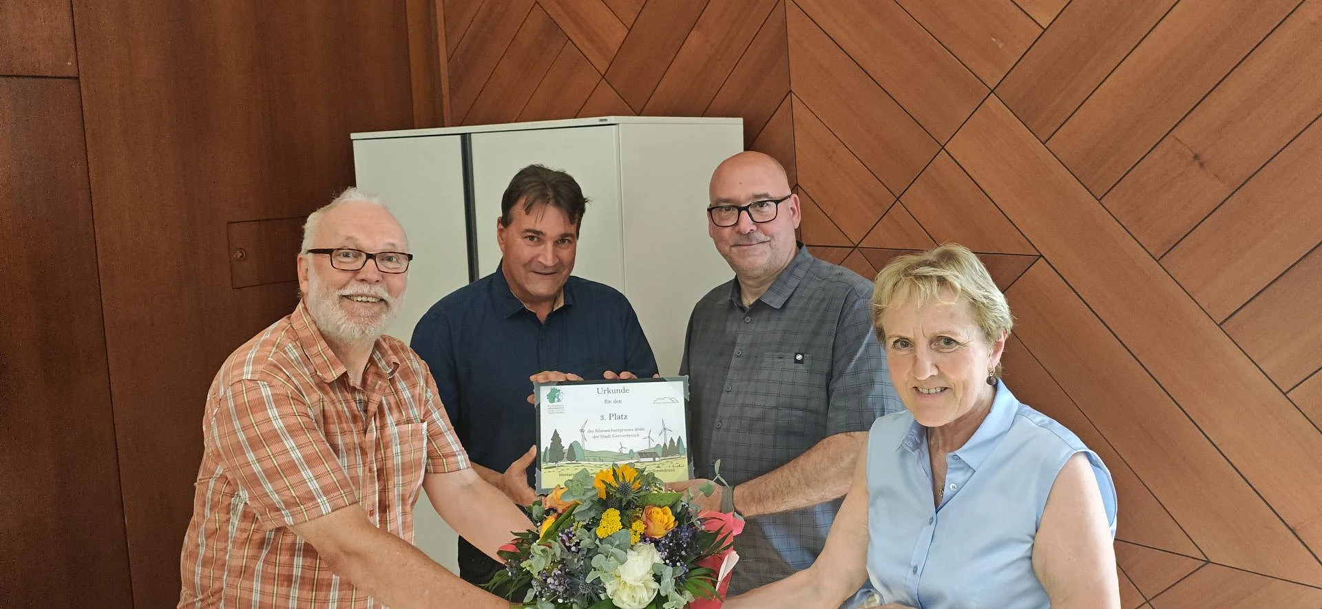 Foto der Preisträger und der Jury