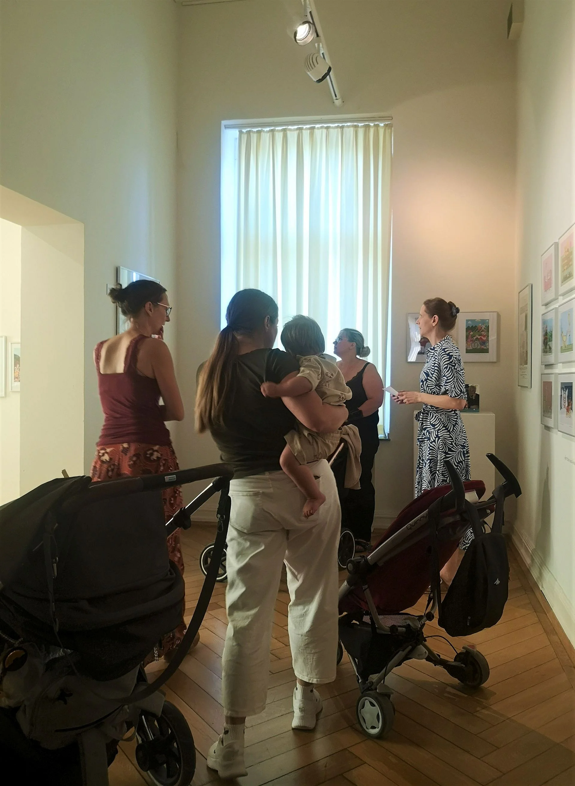 Foto von der Baby-Führung in der Villa Erckens