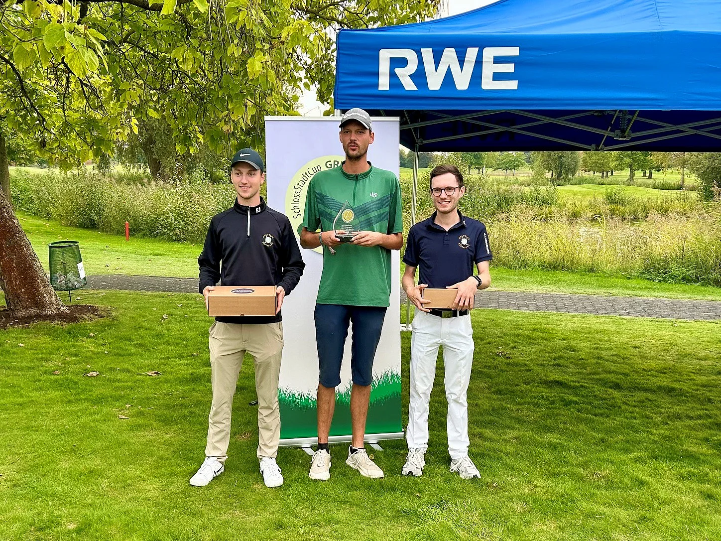 Foto der Preisträger (Herren U60) Jan Kollegger, Jonas Krüger und Peter Benjamin Hages