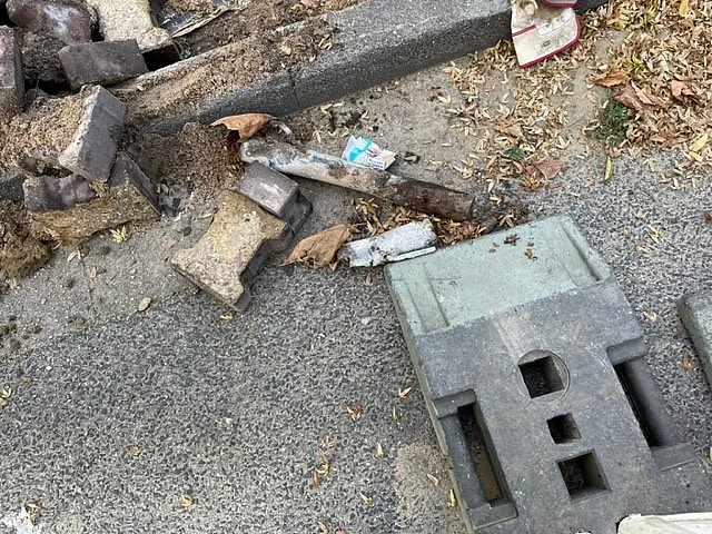 Das Foto zeigt den gefundenen Metallschrott