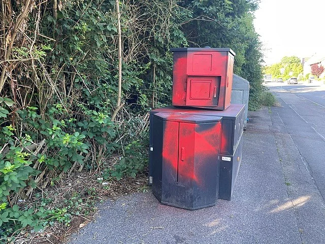 Foto des beschädigten Blitzers