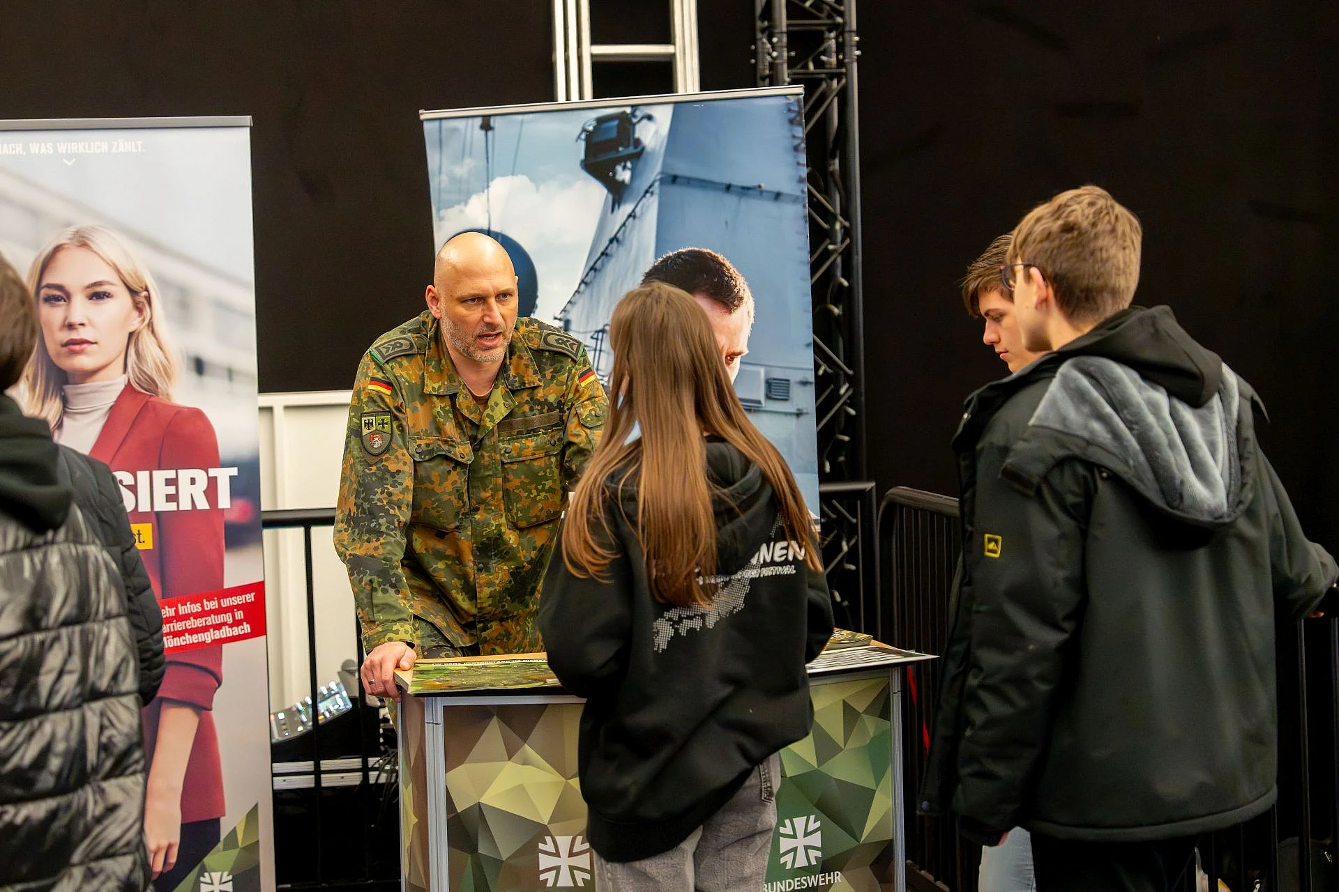 Foto der Teilnehmenden auf der Ausbildungsmesse