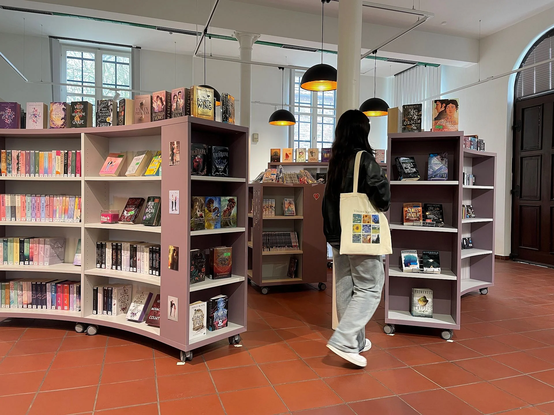 Foto des Innenraums der Stadtbücherei