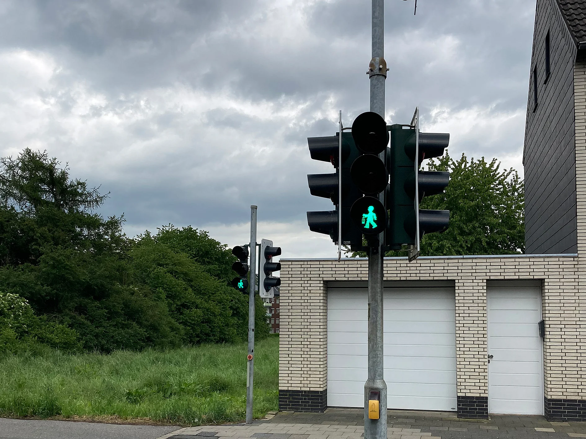 Foto eines grünen Bergmann Ampelmännchens