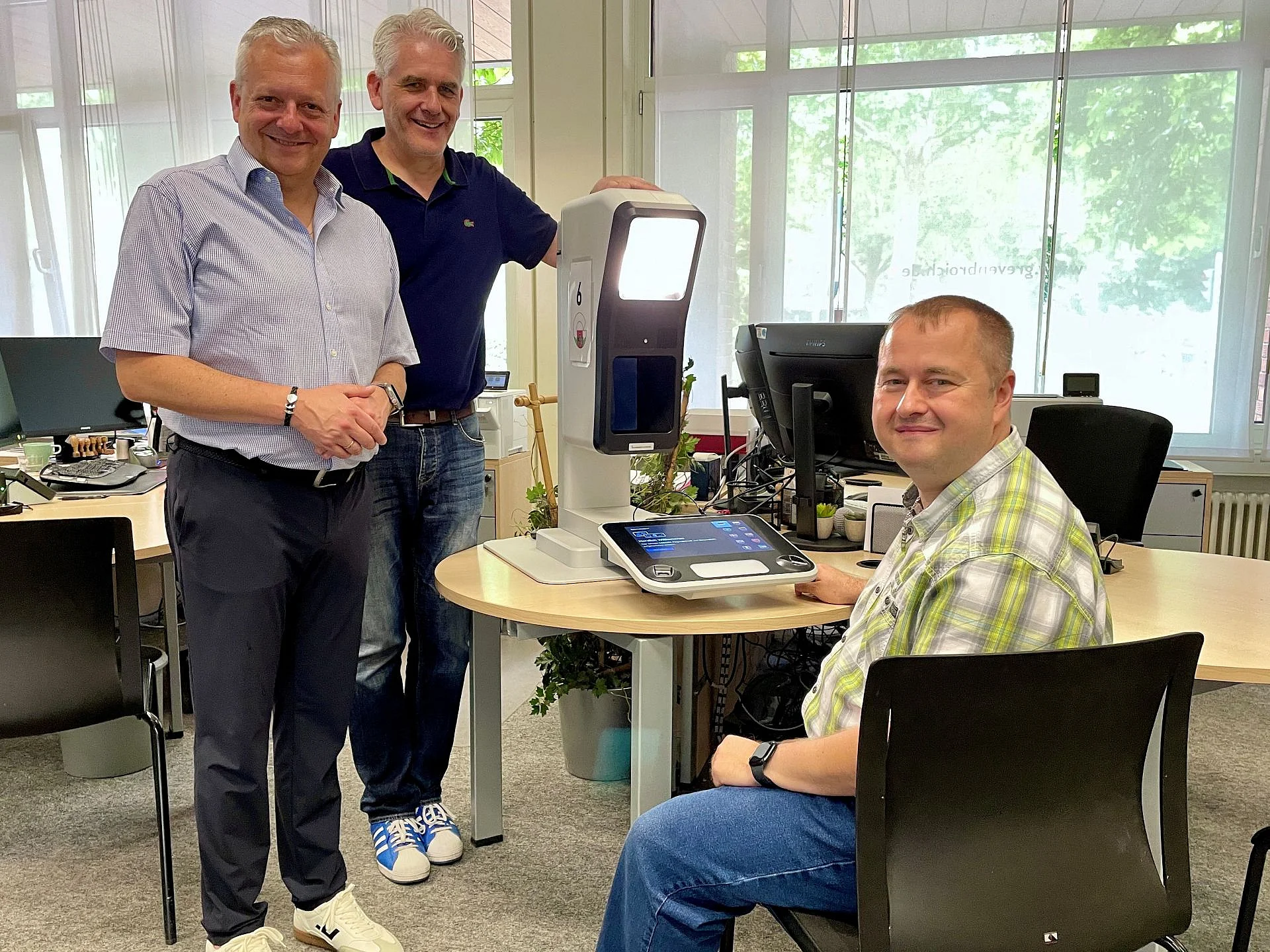 Beigeordneter und Kämmerer Arno Jansen, Fachbereichsleiter Thomas Lemke und Fachdienstleiter Michael Peiffer
