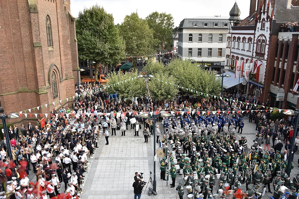 Foto von der Serenade auf dem Marktplatz