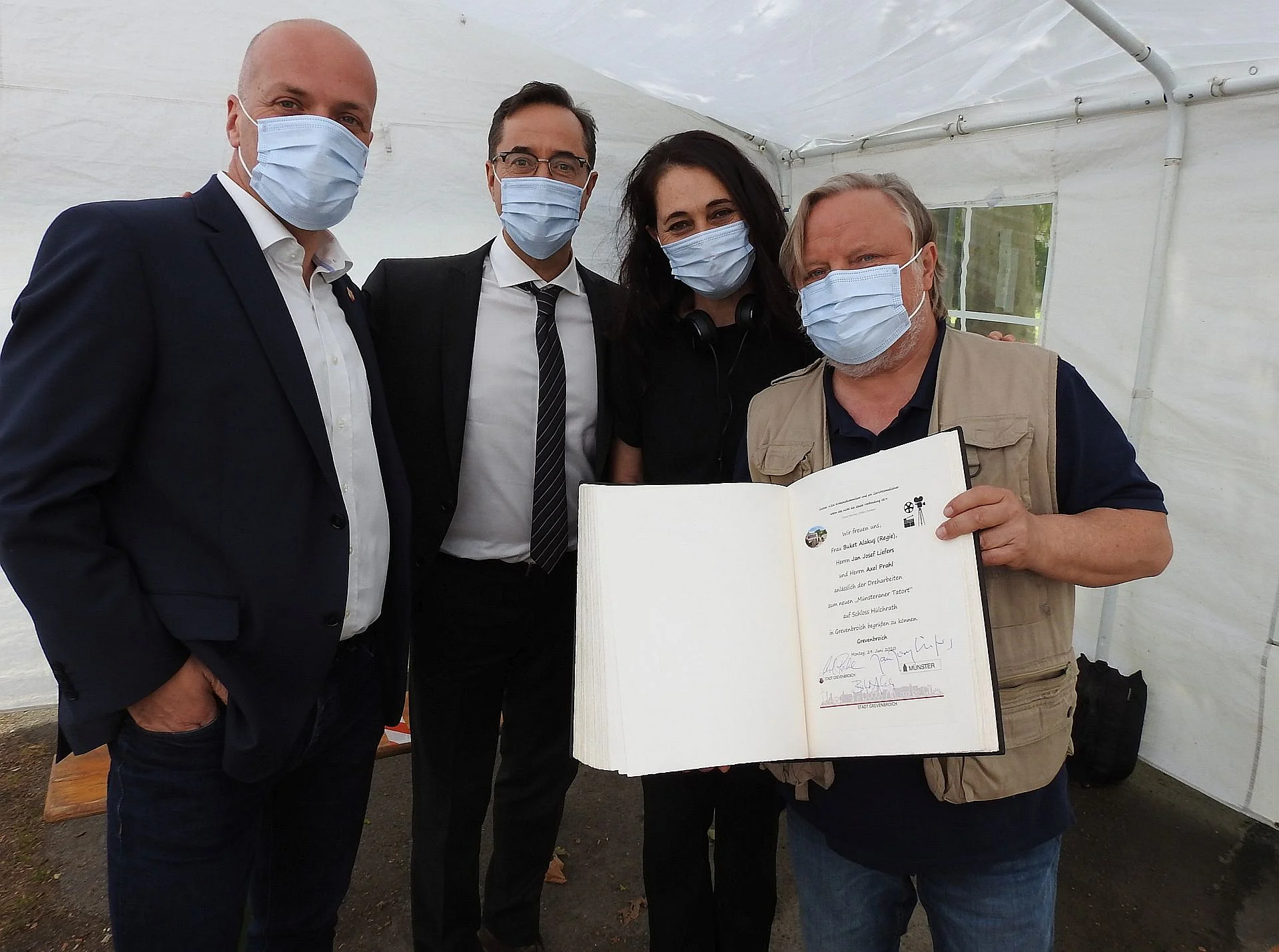 Foto BM und das Tatort-Team
